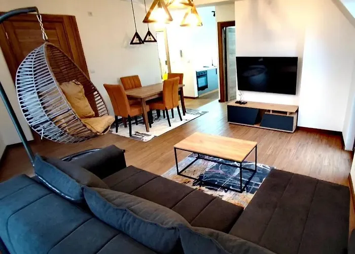 Borovi 2, 8 Apartamento